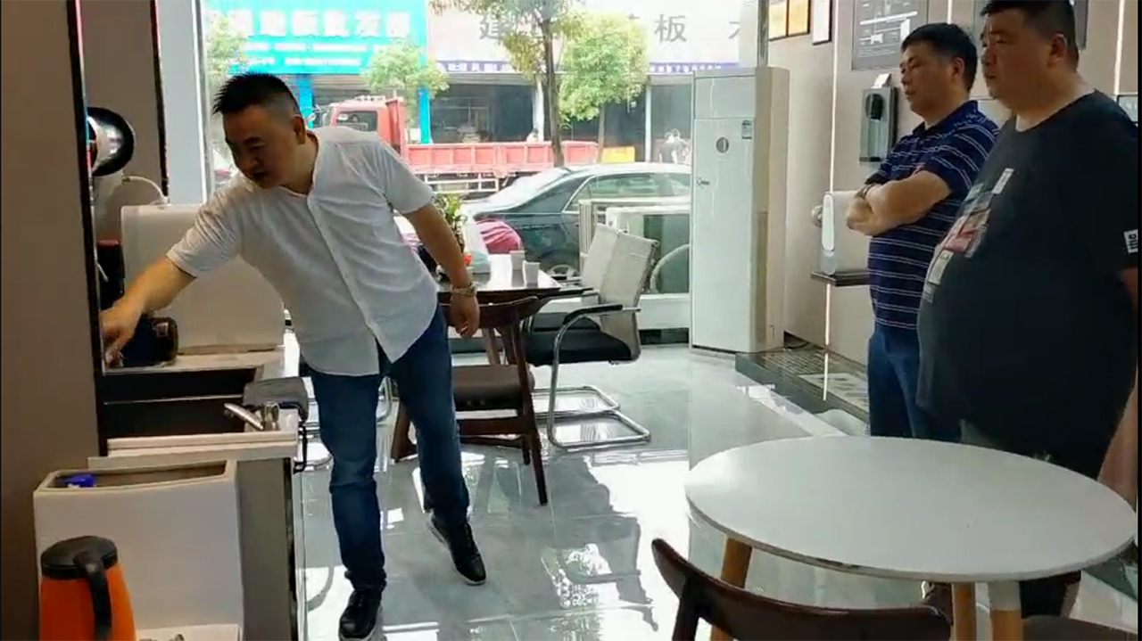 戴安全屋净水转型升级培训研讨会(图2)